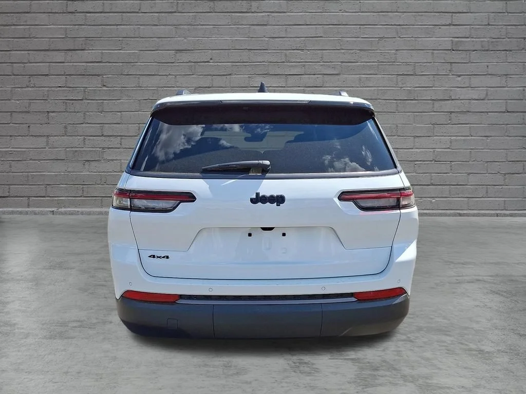 New 2026 Bright White Clearcoat Jeep Limited image 7