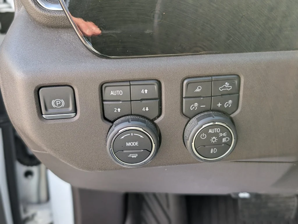 Used 2023 White Chevrolet LTZ image 21