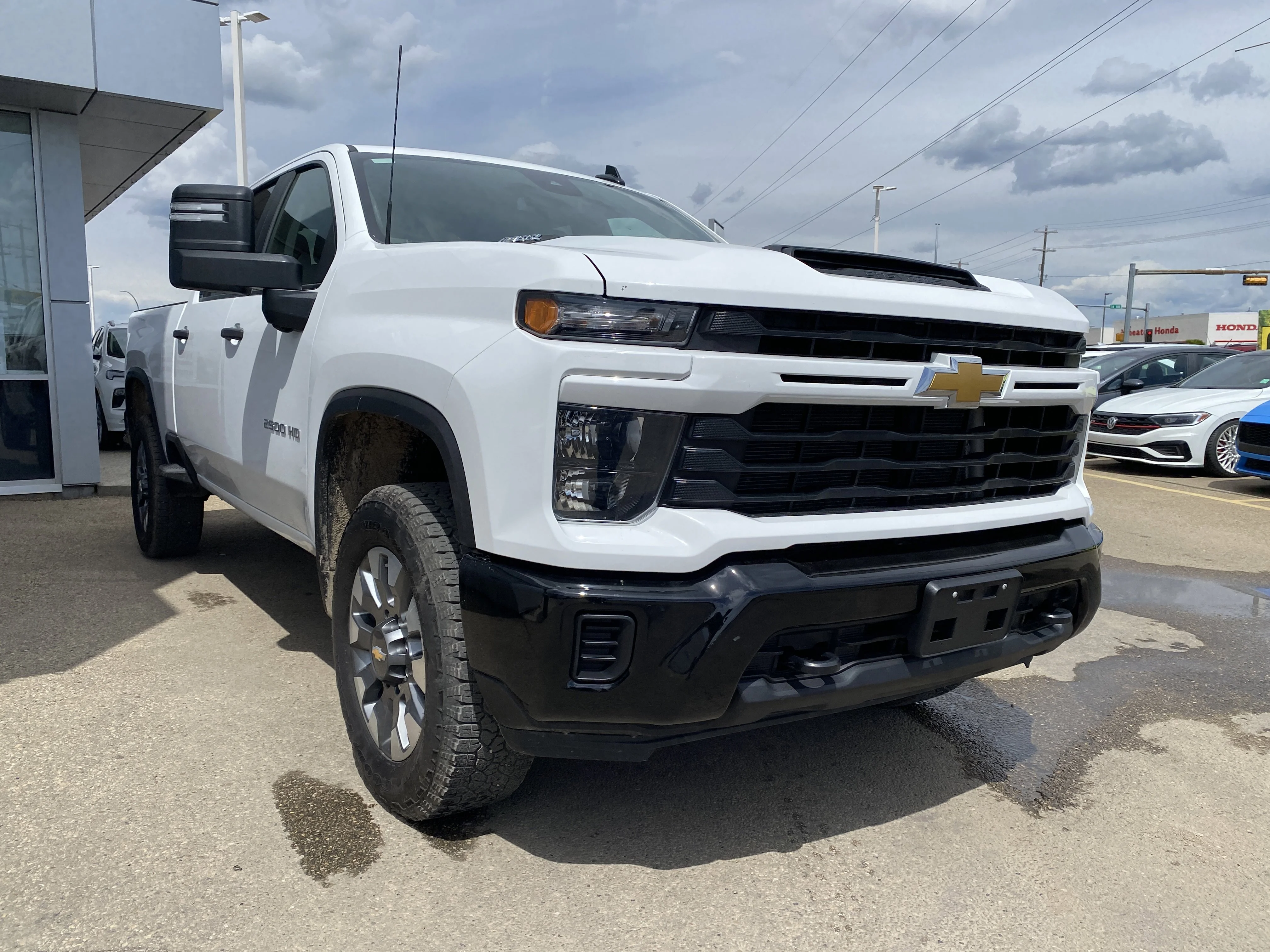 Used 2024 White Chevrolet Custom Crew Cab image 6