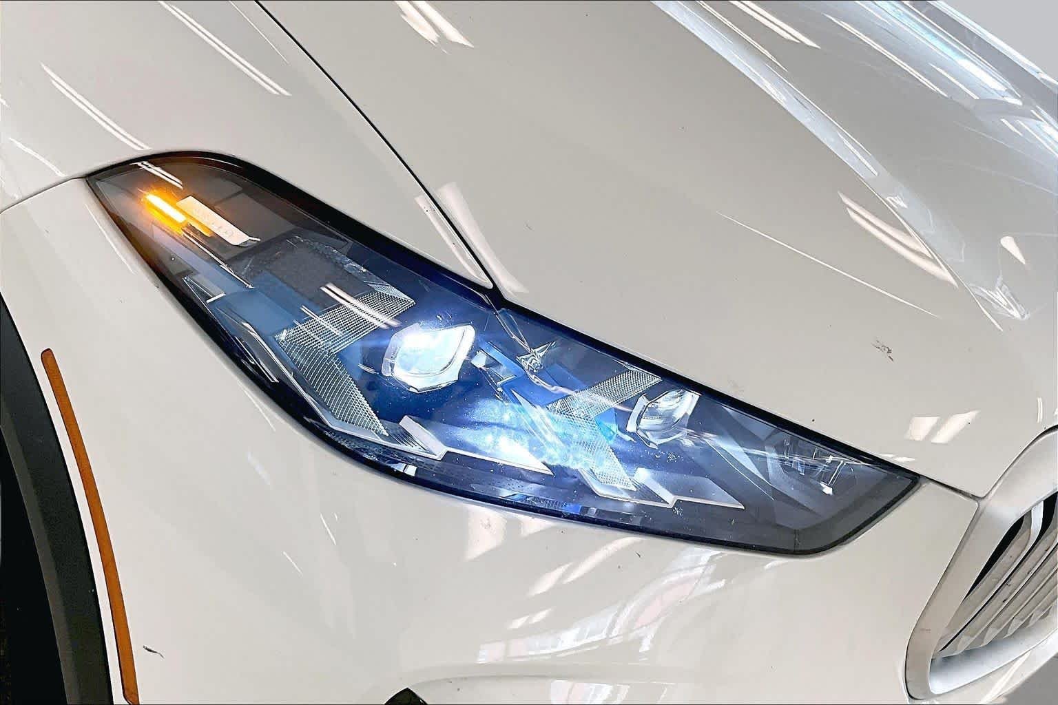 Used 2026 Alpine White BMW sDrive40i image 26