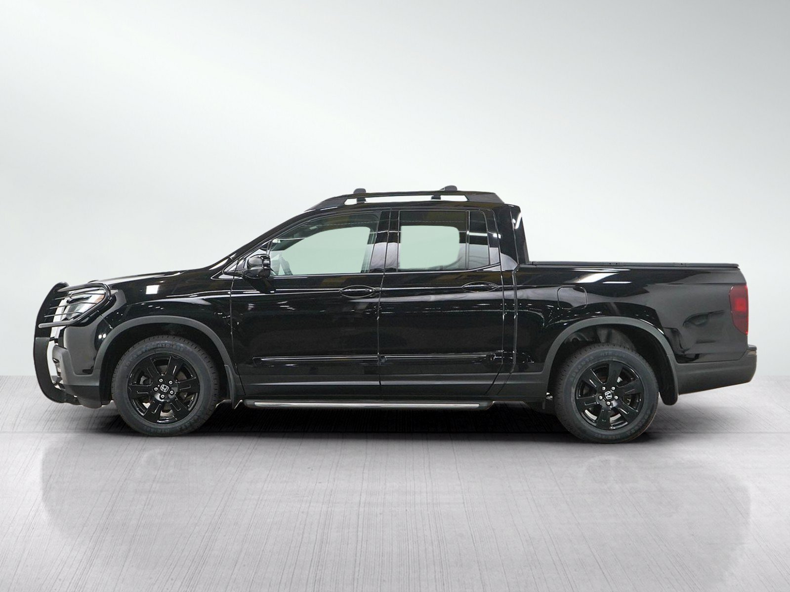 Used 2019 Honda Ridgeline Black Edition with VIN 5FPYK3F83KB014515 for sale in Burnsville, Minnesota