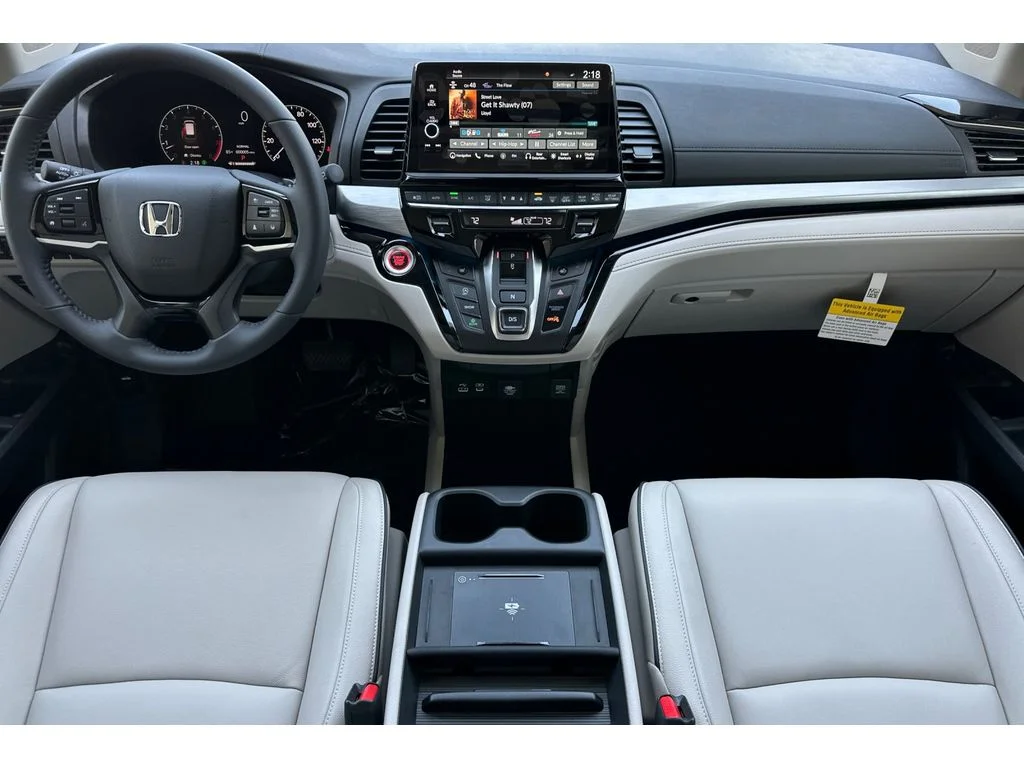 New 2026 Modern Steel Metallic Honda Touring image 15