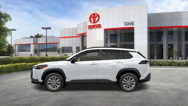 New 2026 Wind Chill Pearl <sup>1</sup> Toyota  LE image 7