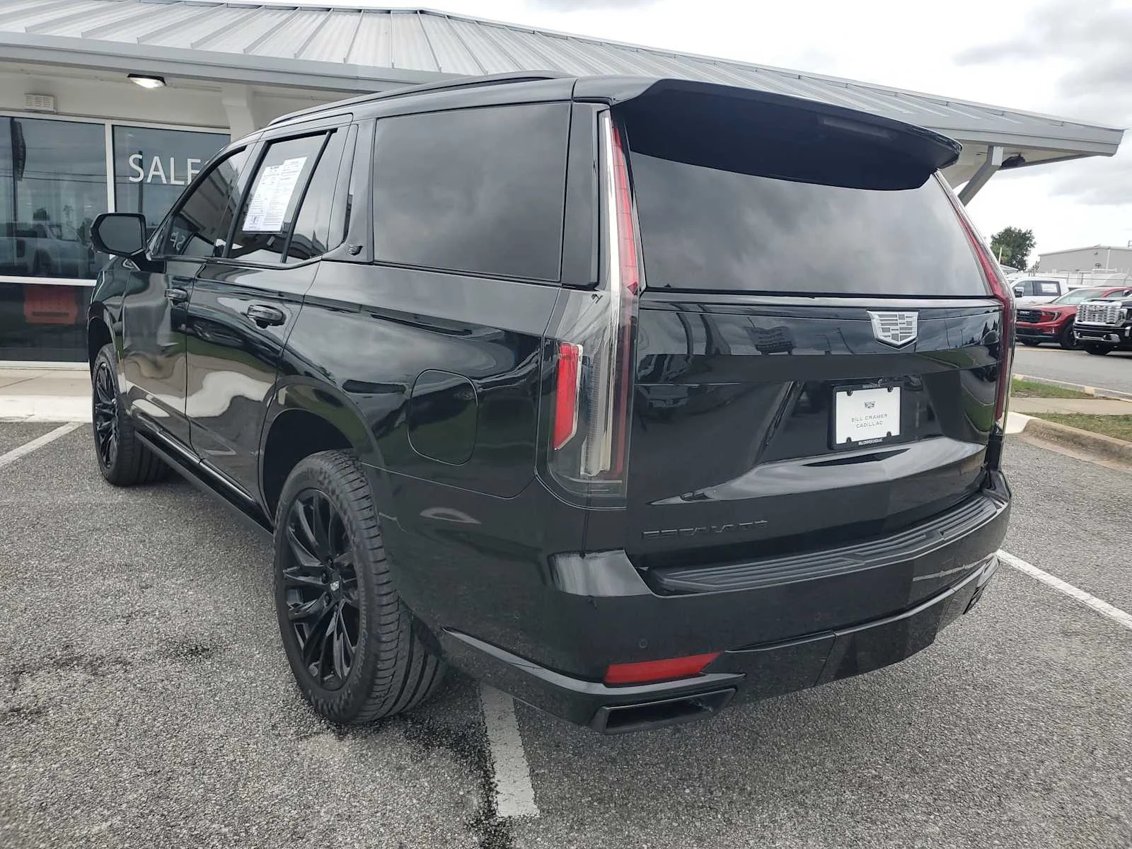 Used 2023 BLACK RAVEN Cadillac 4WD Sport Platinum image 3
