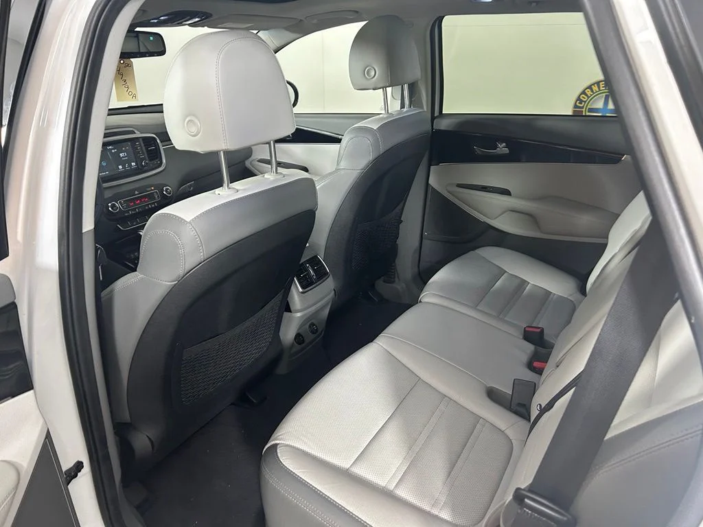 Used 2020 White Kia SX image 11