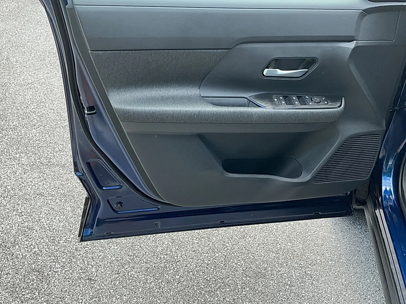New 2026 Deep Blue Pearl Nissan SV image 6