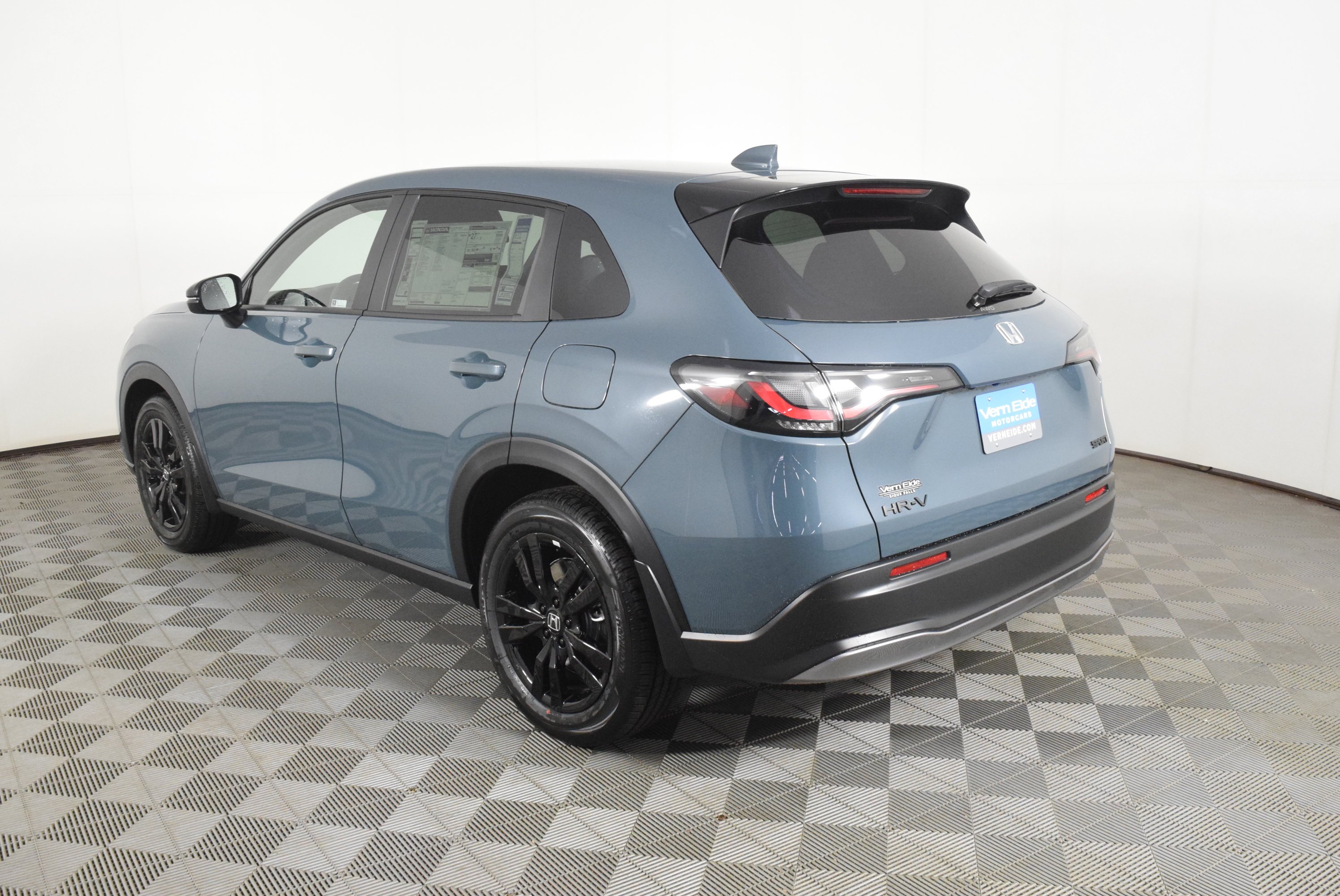 New 2027 Nordic Forest Pearl Honda Sport image 8