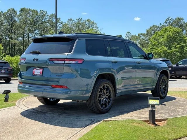 New 2026 Steel Blue Exterior Paint Jeep Summit image 7