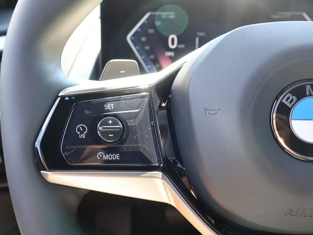 2025 BMW X3 30 - Photo 42
