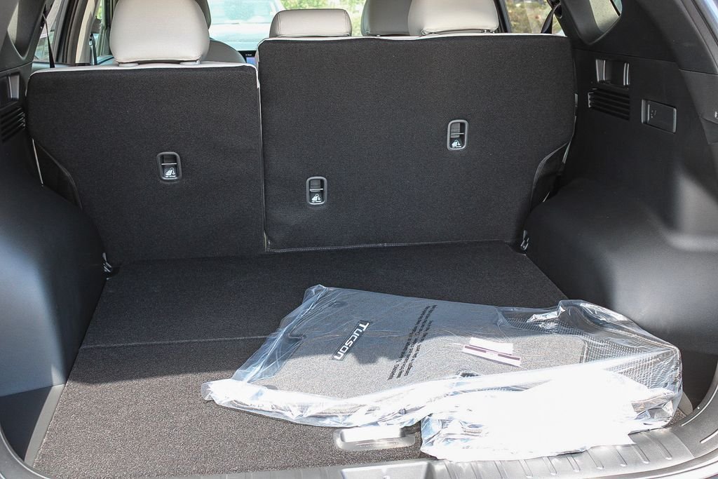 New 2026 Gray Hyundai SEL Plus image 26