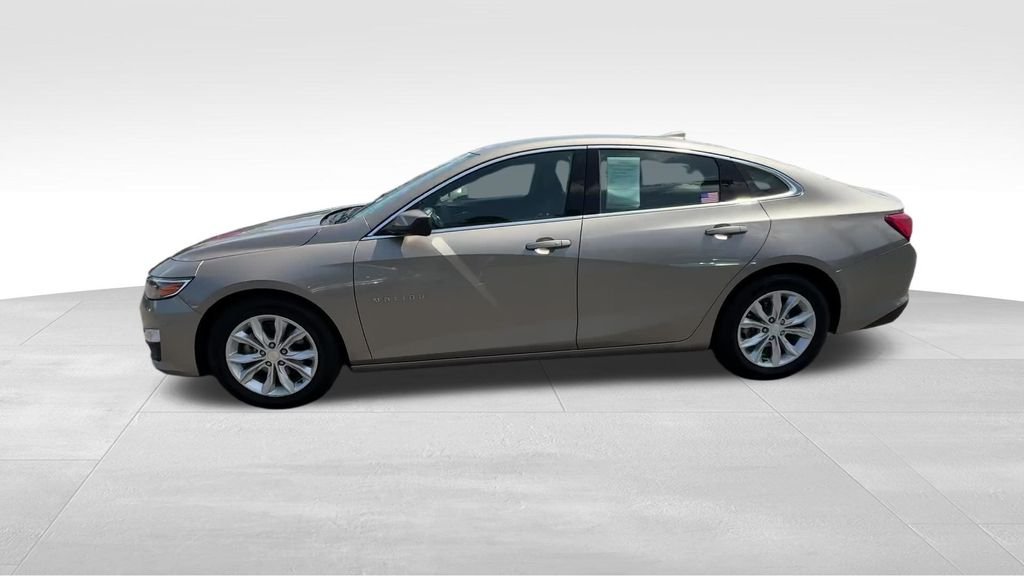 Used 2024 Gray Chevrolet LT image 4