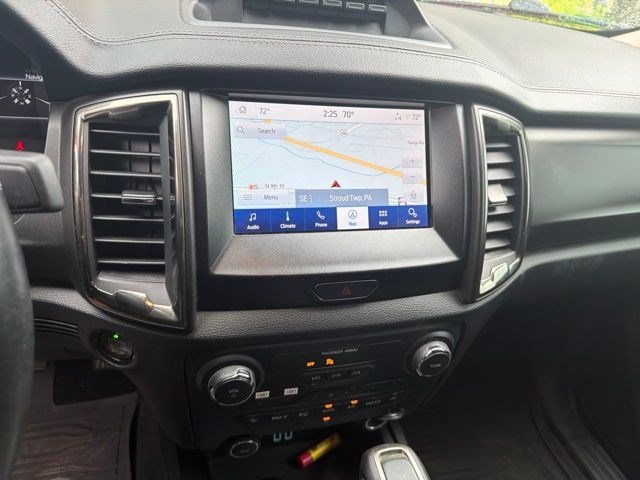 Used 2021 Gray Metallic Ford LARIAT image 14
