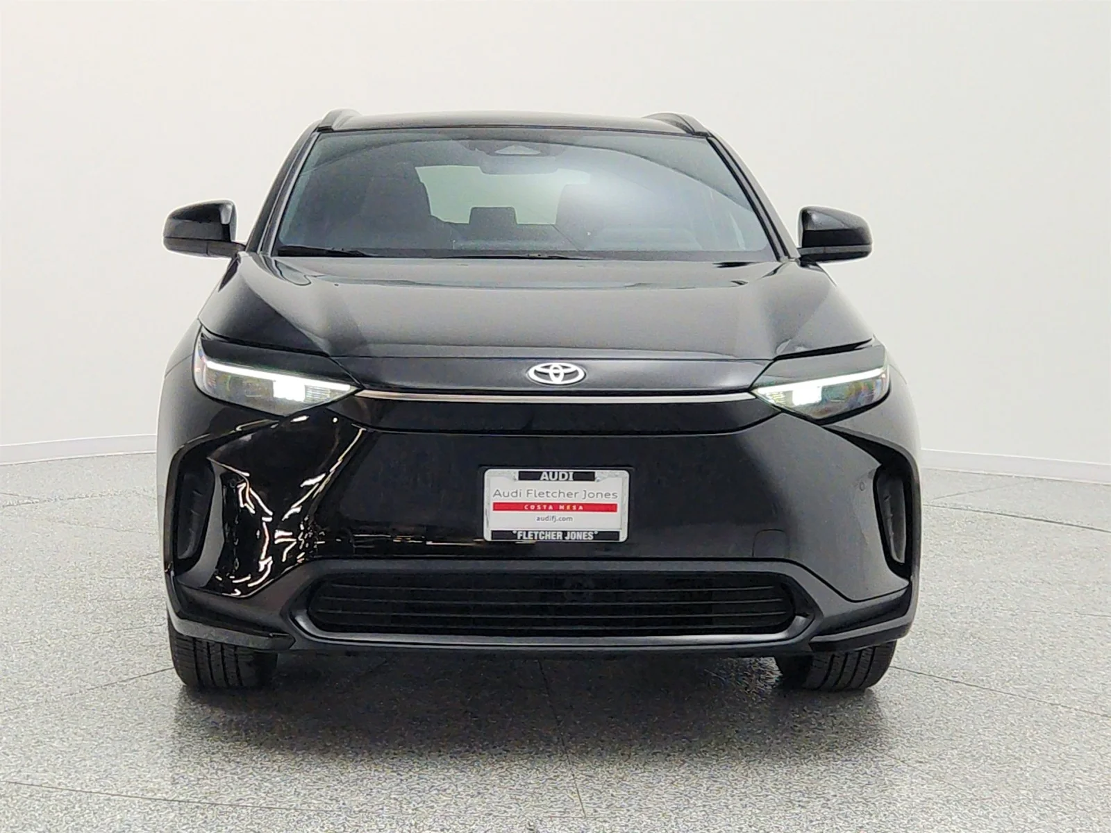 Used 2025 Toyota bZ4X XLE with VIN JTMAAAAAXSA066938 for sale in Costa Mesa, CA