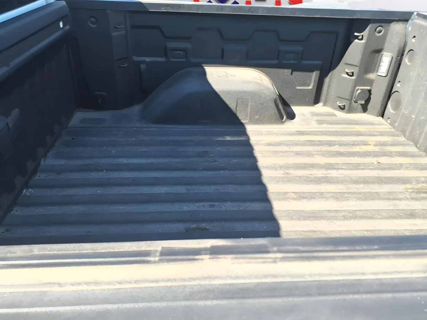 Used 2021 SUMMIT WHITE Chevrolet LTZ image 9