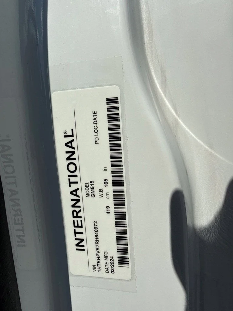 Used 2024 Summit White Chevrolet Work Truck image 27