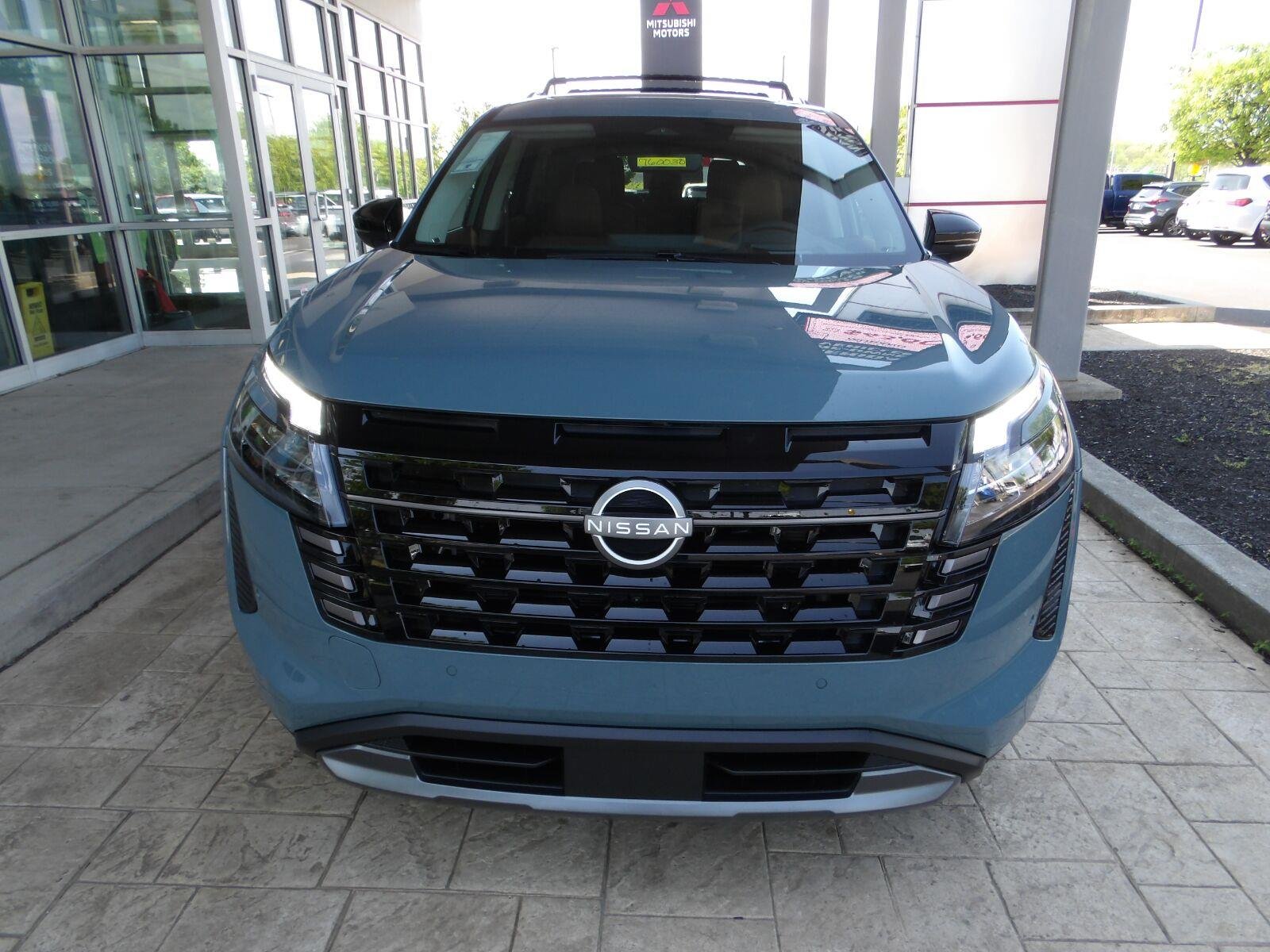 New 2026 Baltic Teal Pearl Nissan Platinum image 2