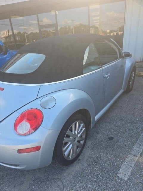 Used 2009 Blue Volkswagen 2.5L image 4
