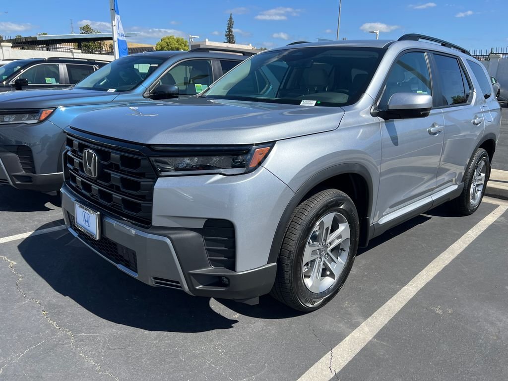 2026 Honda Pilot EX-L 2WD's photo