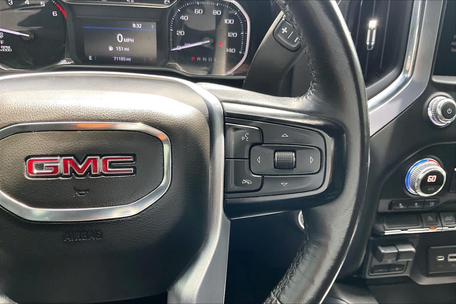 Used 2020 Onyx Black GMC SLT image 24