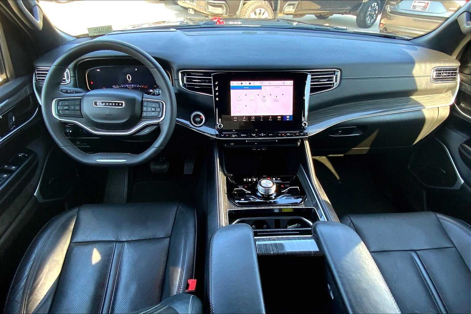 Used 2022 Diamond Black Crystal Pearlcoat Jeep Series III image 15