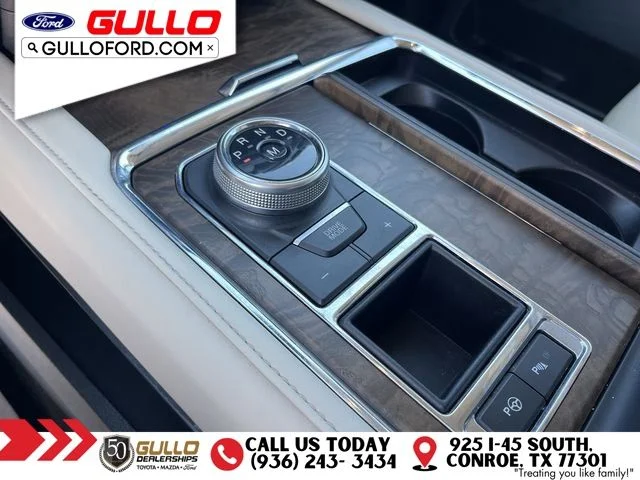Certified Used 2019 Blue Metallic Ford Platinum image 29