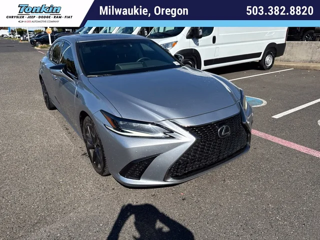 2023 Lexus ES 250