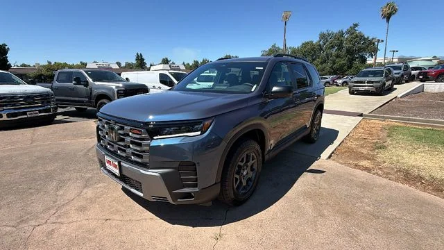 2026 Honda Pilot TrailSport AWD's photo