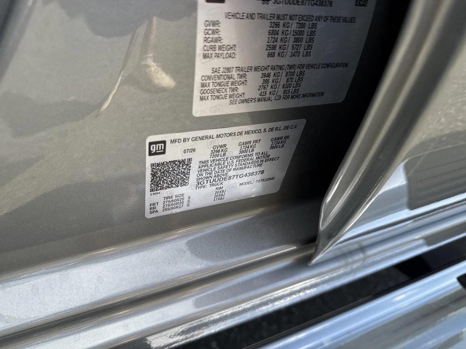 New 2026 Sterling Metallic GMC SLT image 40