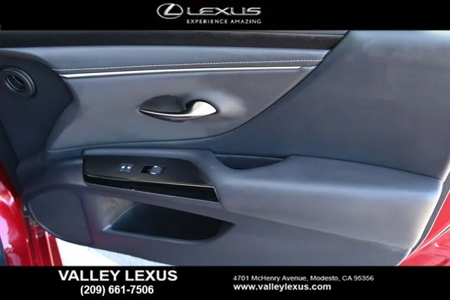 Certified Used 2024 MATADOR RED MICA Lexus 300h image 20