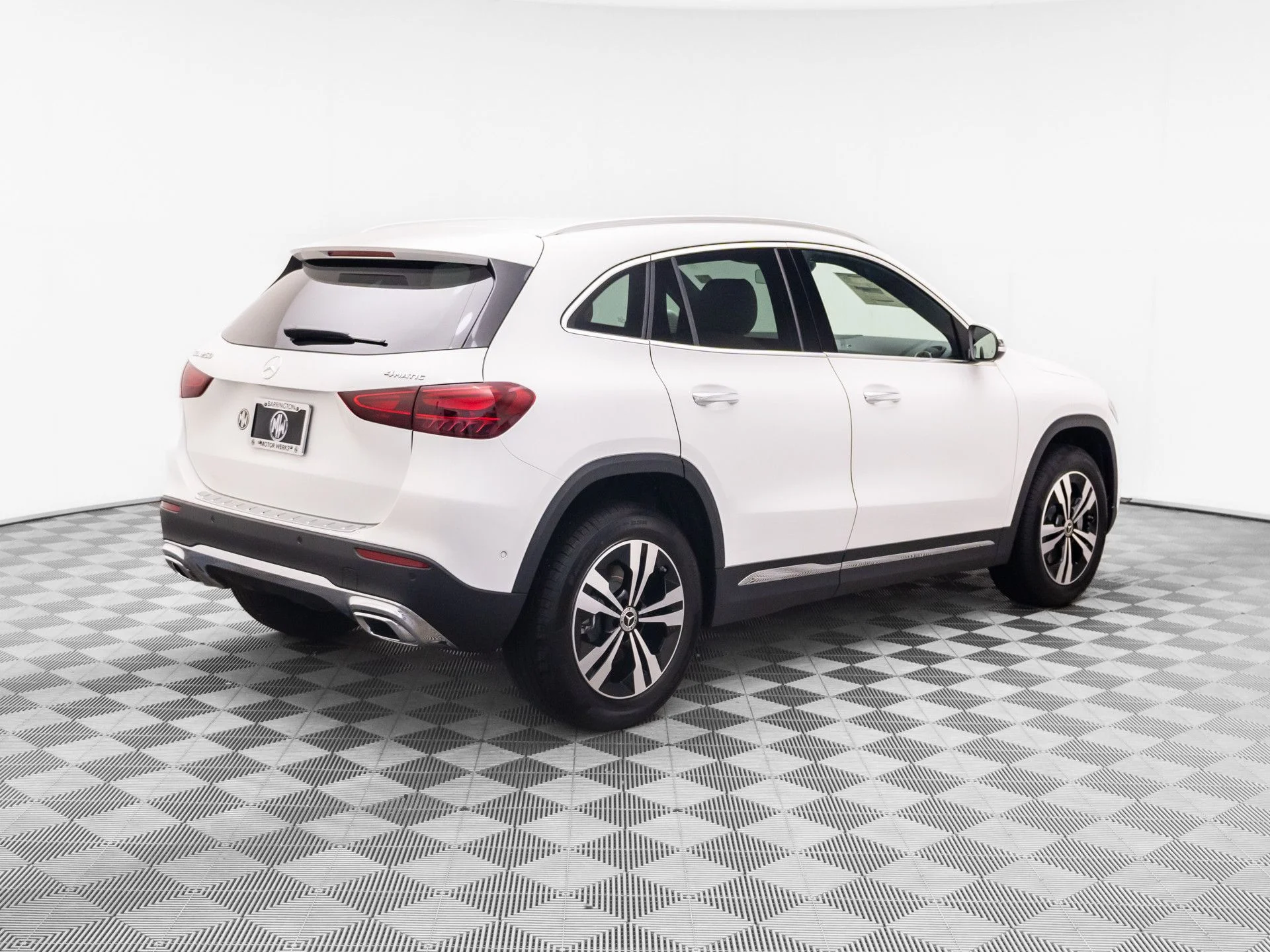 New 2026 White Mercedes-Benz GLA 250 image 5