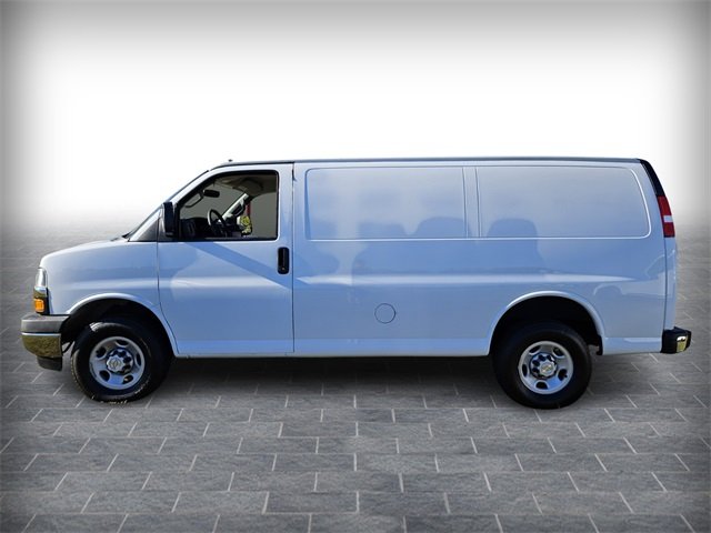 2023 Chevrolet Express 2500 Work Van photo 4