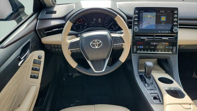 Certified Used 2019 BROWNSTONE Toyota  image 12