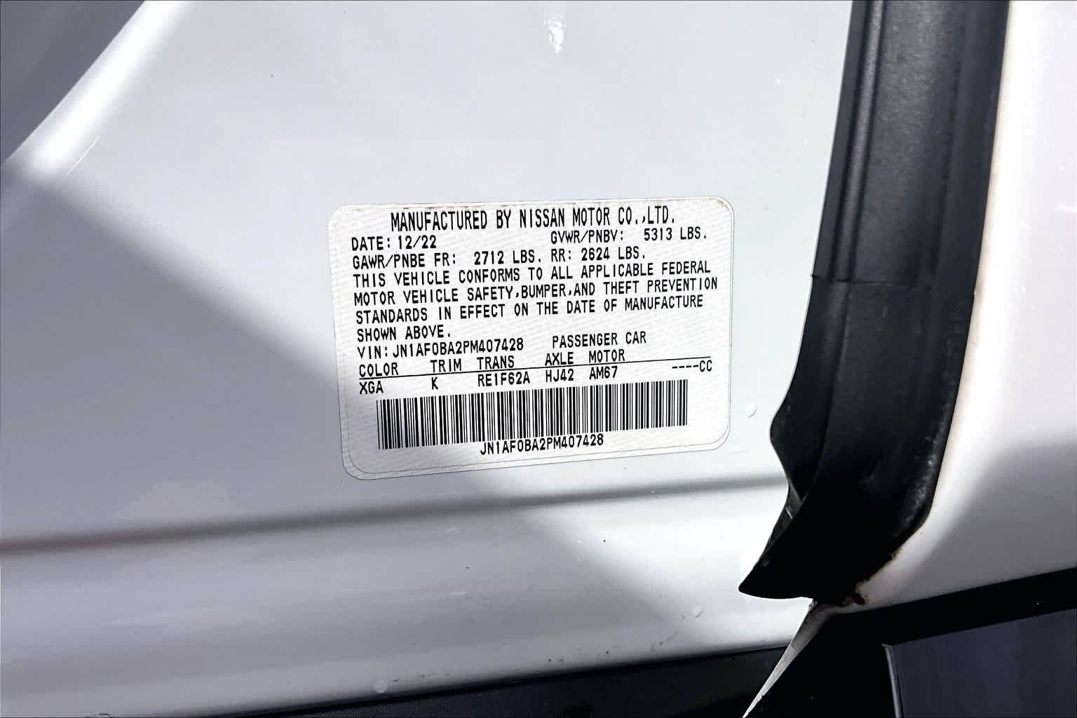 Used 2023 Everest White Pearl Tricoat/Black Diamond Pearl Nissan ENGAGE image 32