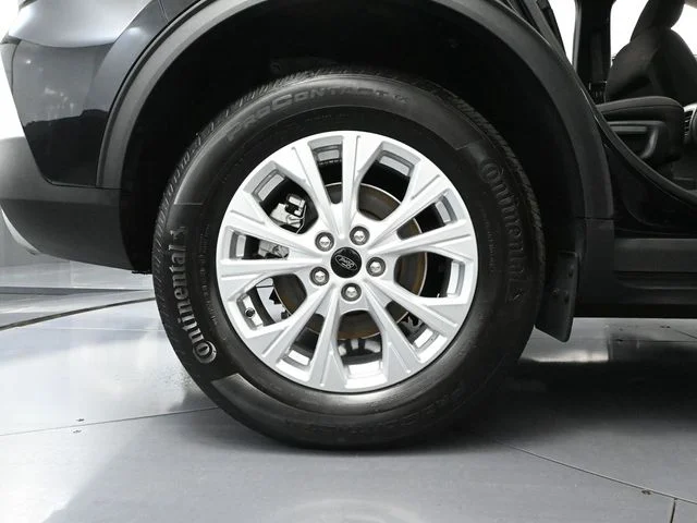 Used 2024 Black Ford Active image 15