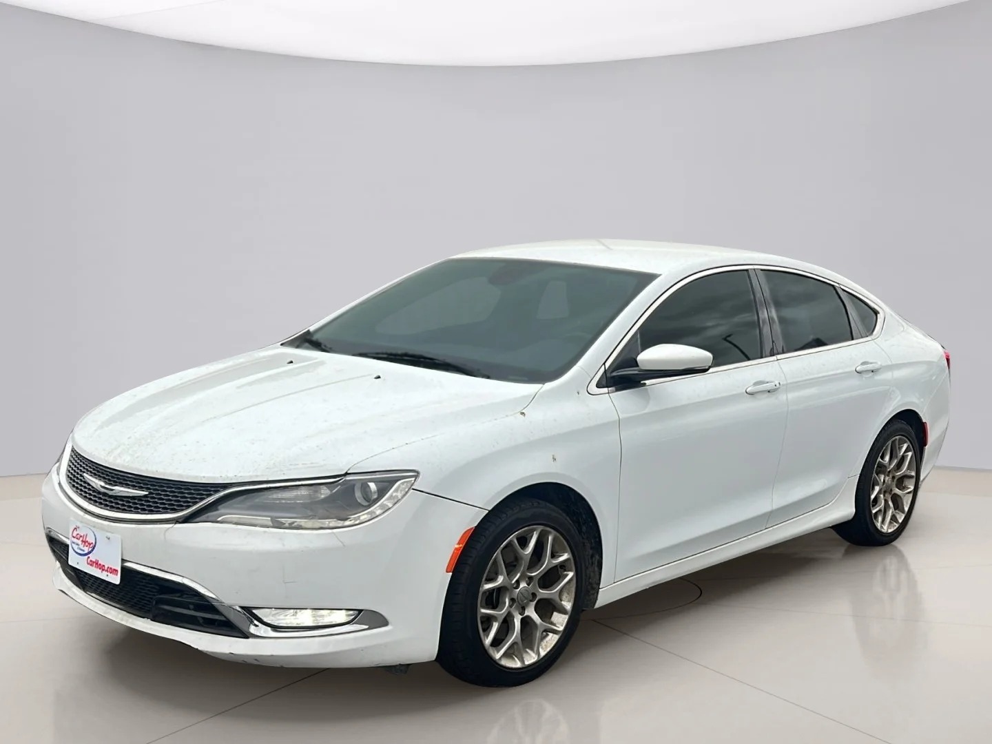 Used 2015 White Chrysler C image 2
