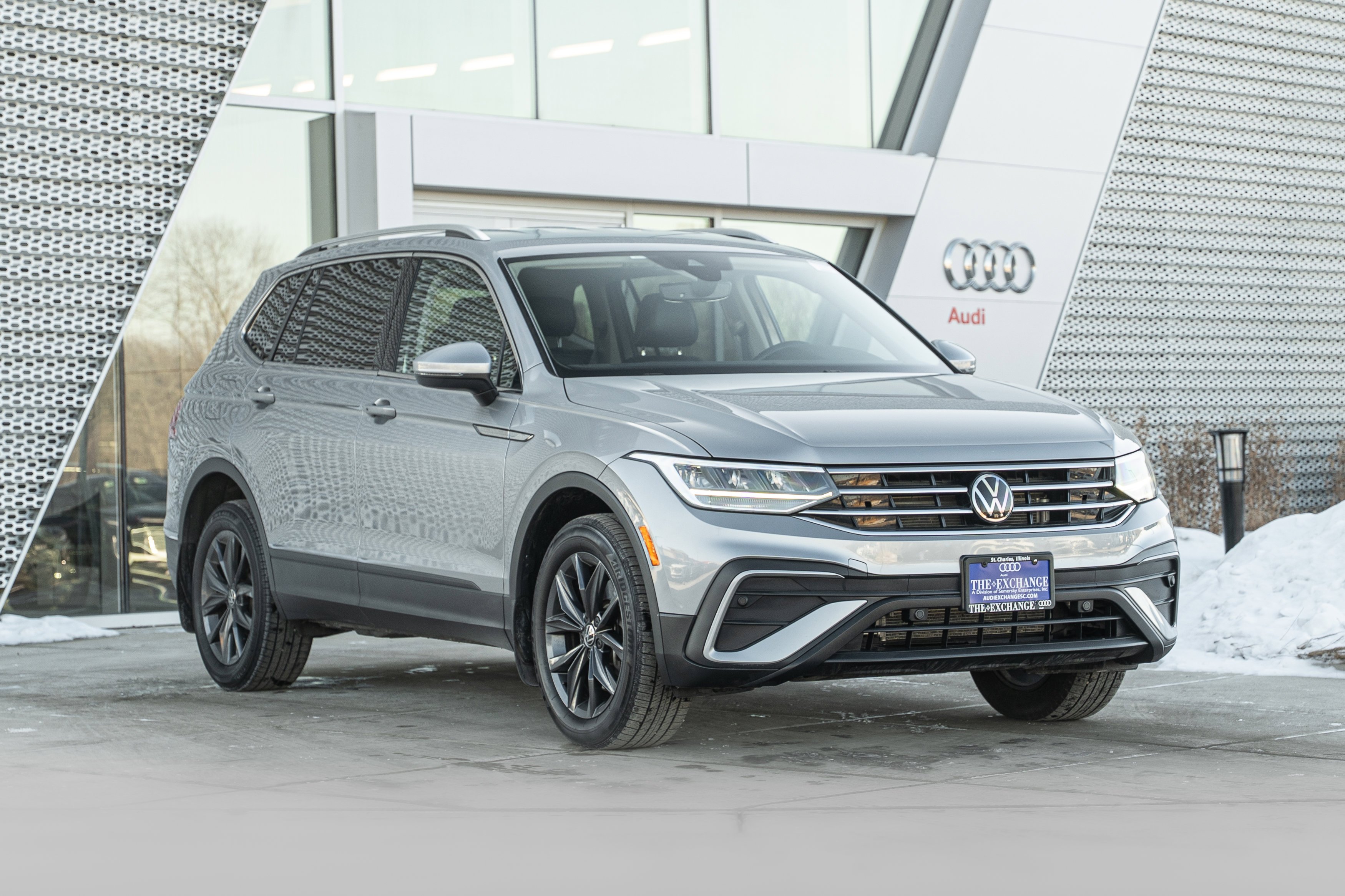 2023 Volkswagen Tiguan SE