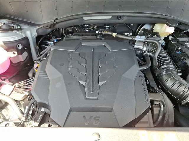 New 2026 Silver Hyundai SEL Convenience image 19