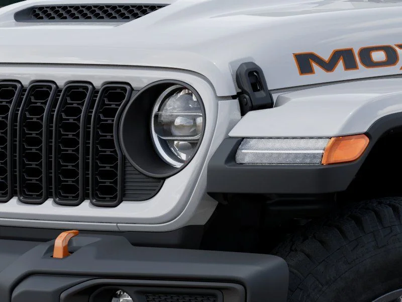 New 2026 Bright White Clearcoat Jeep Mojave image 10