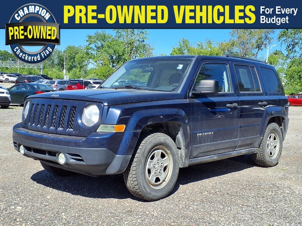 Used 2014 Blue Jeep Sport image 1