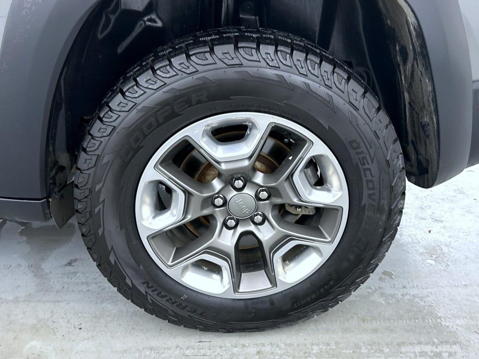 Used 2019 Gray Jeep Trailhawk image 22
