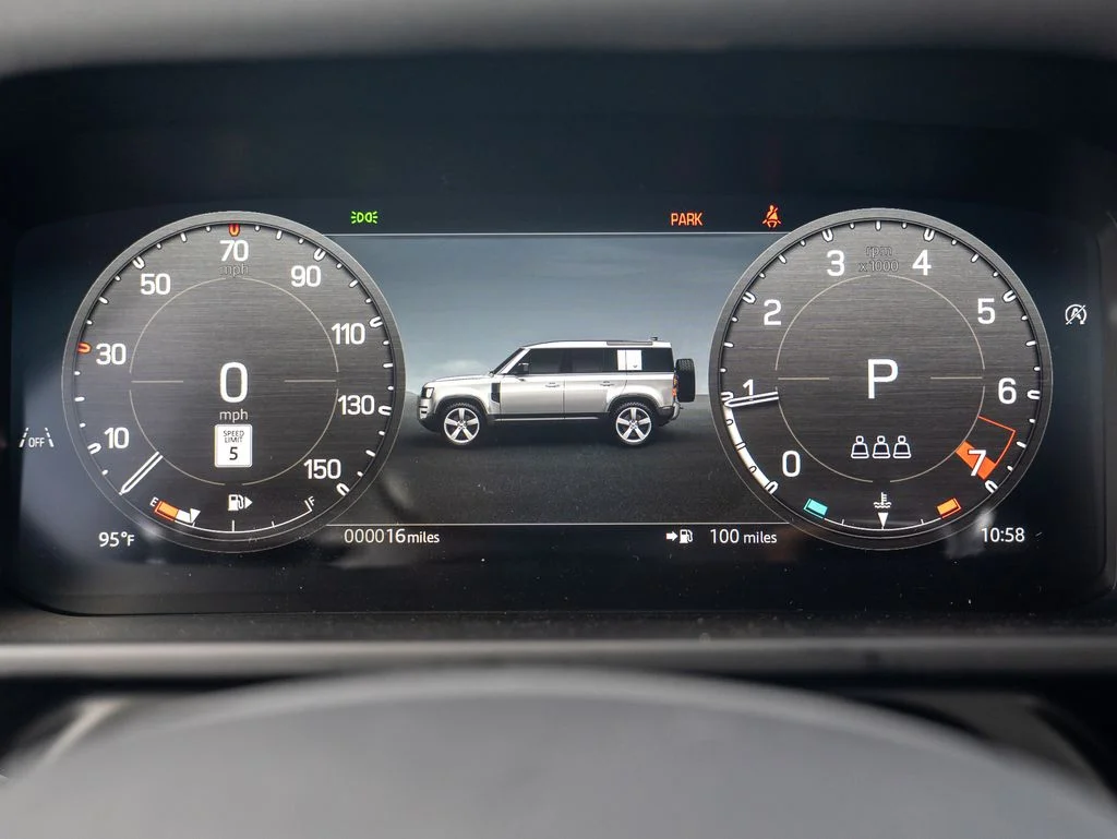 New 2026 Fuji White Land Rover S image 13