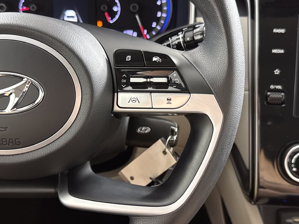 2024 Hyundai Tucson SE - Photo 19