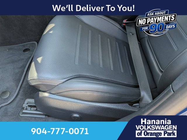 Used 2023  Mercedes-Benz C 300 image 24