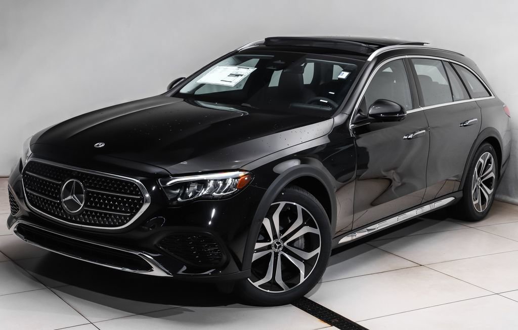 New 2026 Obsidian Black Metallic Mercedes-Benz E 450 image 17