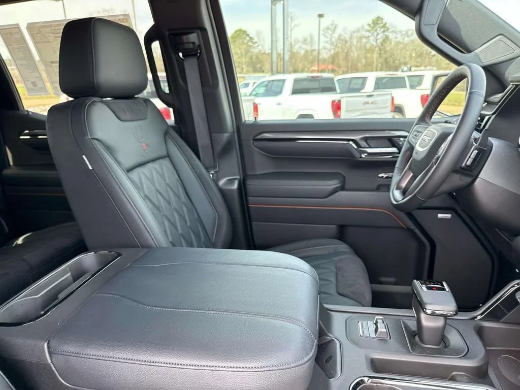 2025 GMC Sierra 1500 AT4 - Photo 22