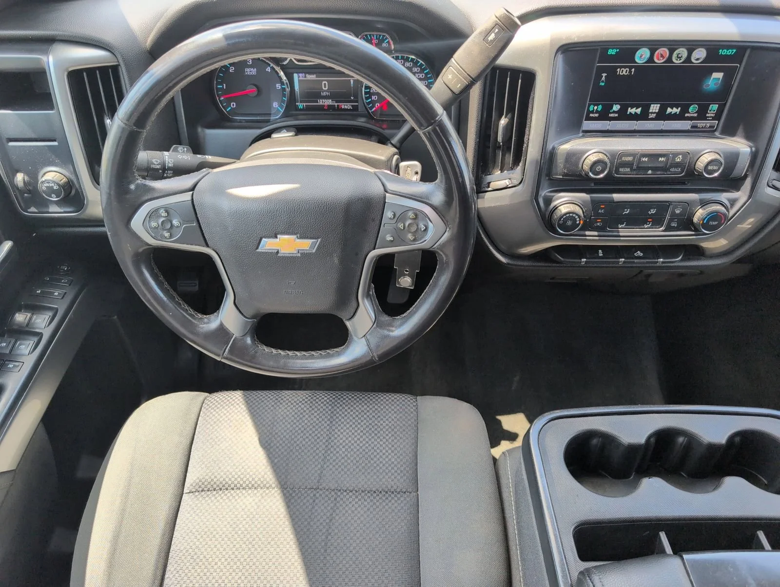 Used 2018 BLACK Chevrolet LT image 26