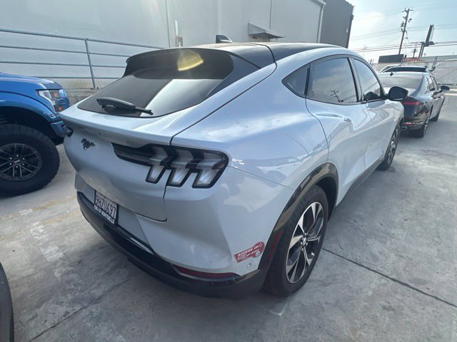 Used 2023 White Ford Premium image 7