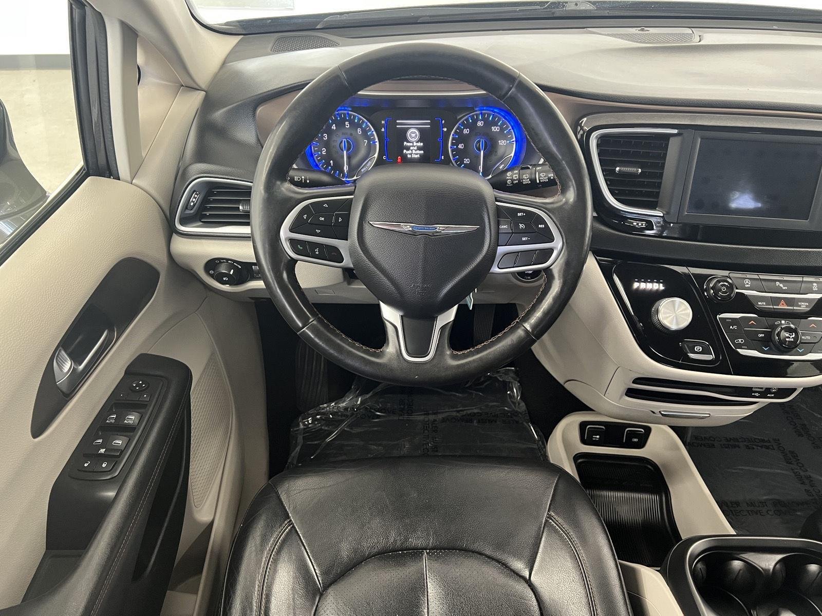 2019 Chrysler Pacifica Touring L - Photo 31