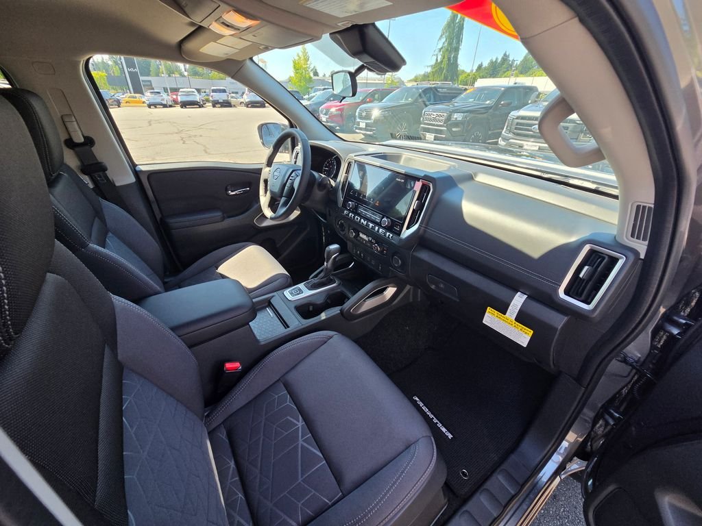 New 2026 Gun Metallic Nissan Crew Cab SV image 18
