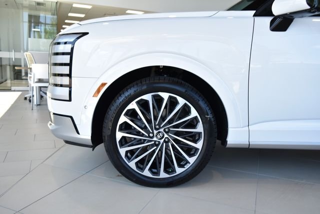 New 2027  Hyundai Calligraphy AWD image 4